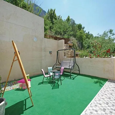 Relaxing With Swimming Pool, Jacuzzi And Entertainment Equipment * Podgora (Split-Dalmatia)