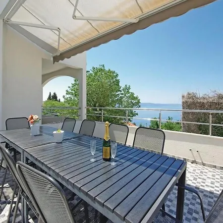 Relaxing With Swimming Pool, Jacuzzi And Entertainment Equipment Willa Podgora (Split-Dalmatia)
