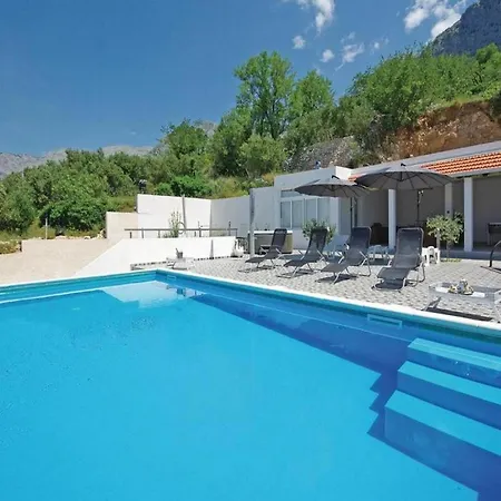 Relaxing With Swimming Pool, Jacuzzi And Entertainment Equipment Willa Podgora (Split-Dalmatia)